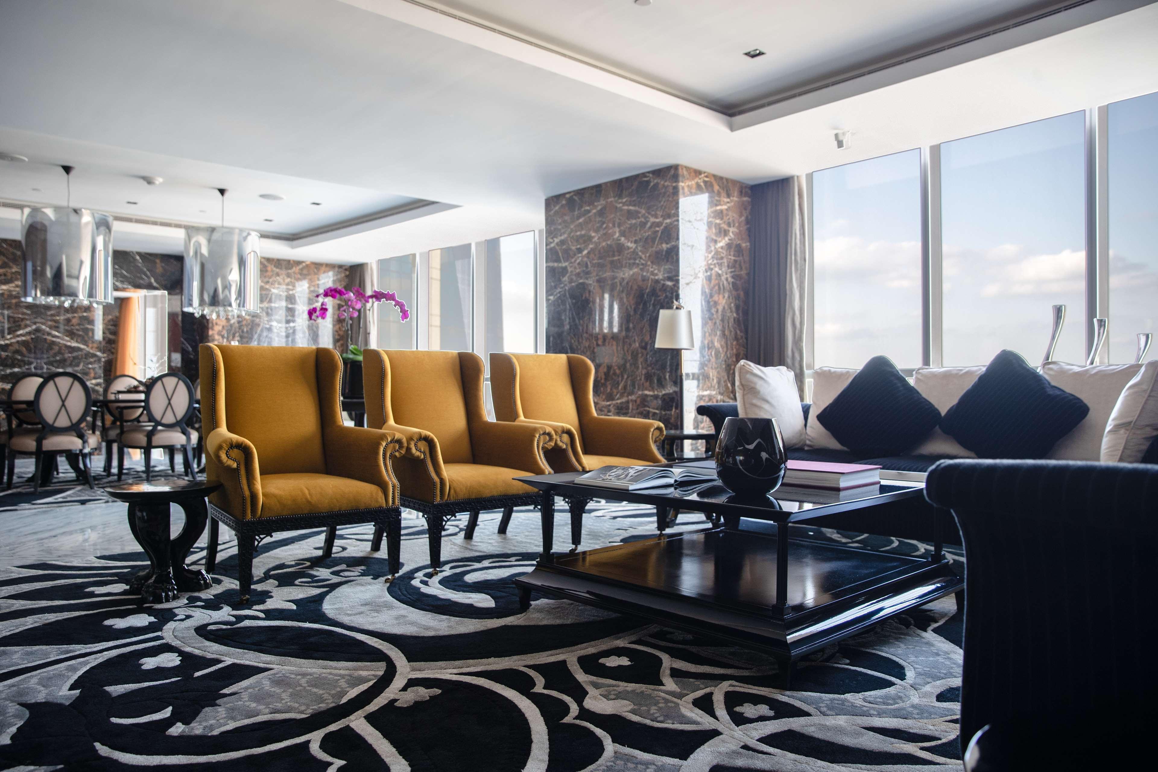 Hotel Conrad Abu Dhabi Etihad Towers Esterno foto The living room of a Presidential Suite