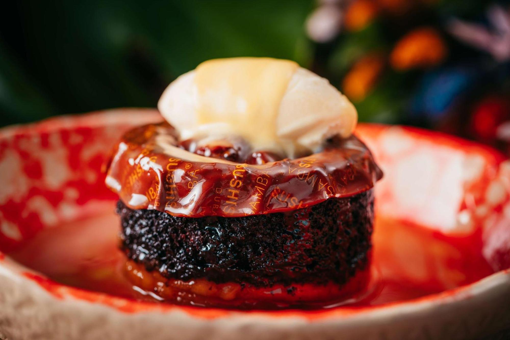 Hotel Conrad Abu Dhabi Etihad Towers Esterno foto A Christmas pudding